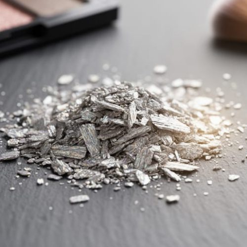 The Mineral That Makes Your Makeup Glow (And Why It Matters)